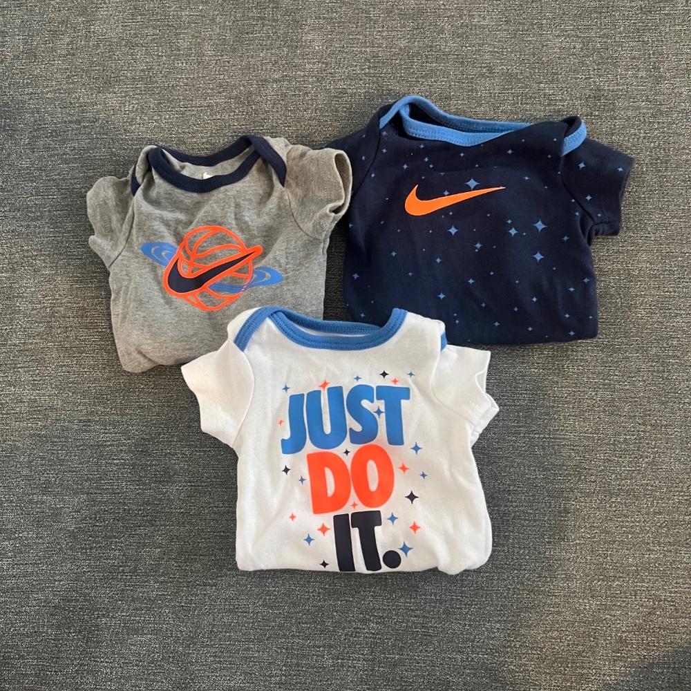 Bundle of 3 Nike baby boy onesie bodysuit - 3 month